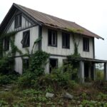Rumah Terbengkalai